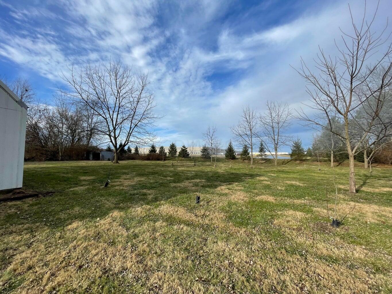 10555 Lockbourne Eastern Road Property Photo 5