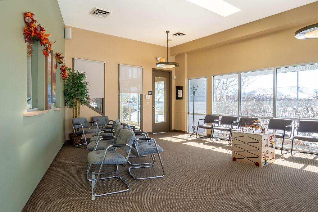 3780 Ridge Mill Drive Property Photo 6