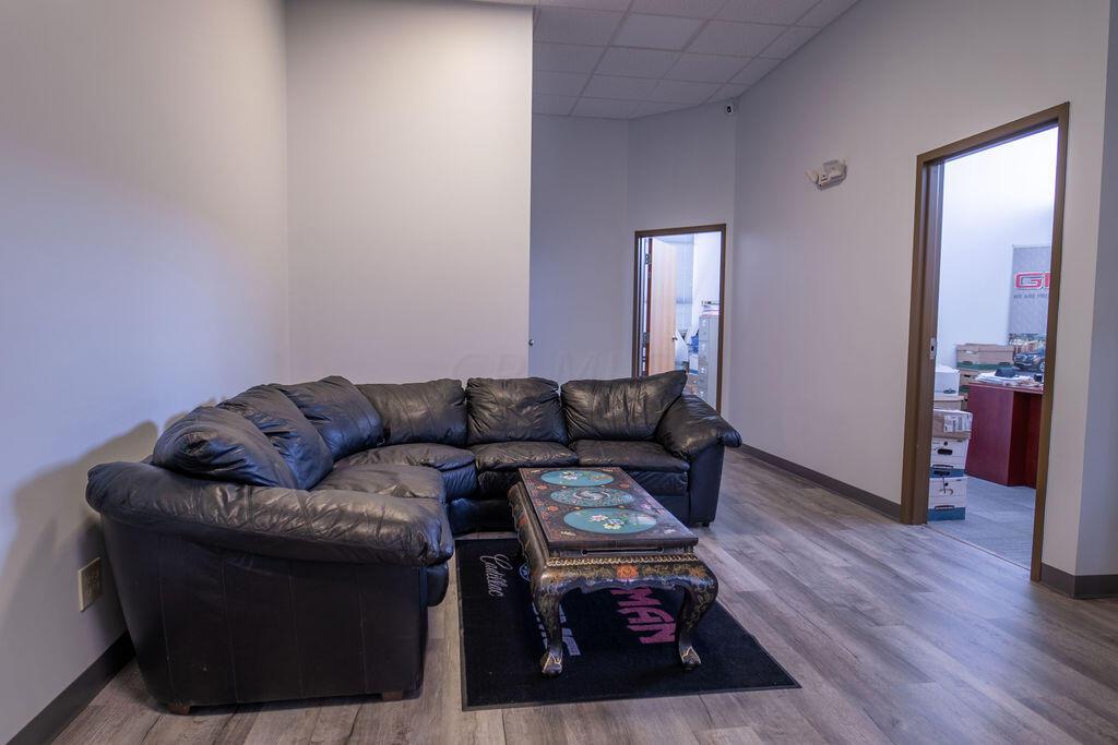 3780 Ridge Mill Drive Property Photo 27