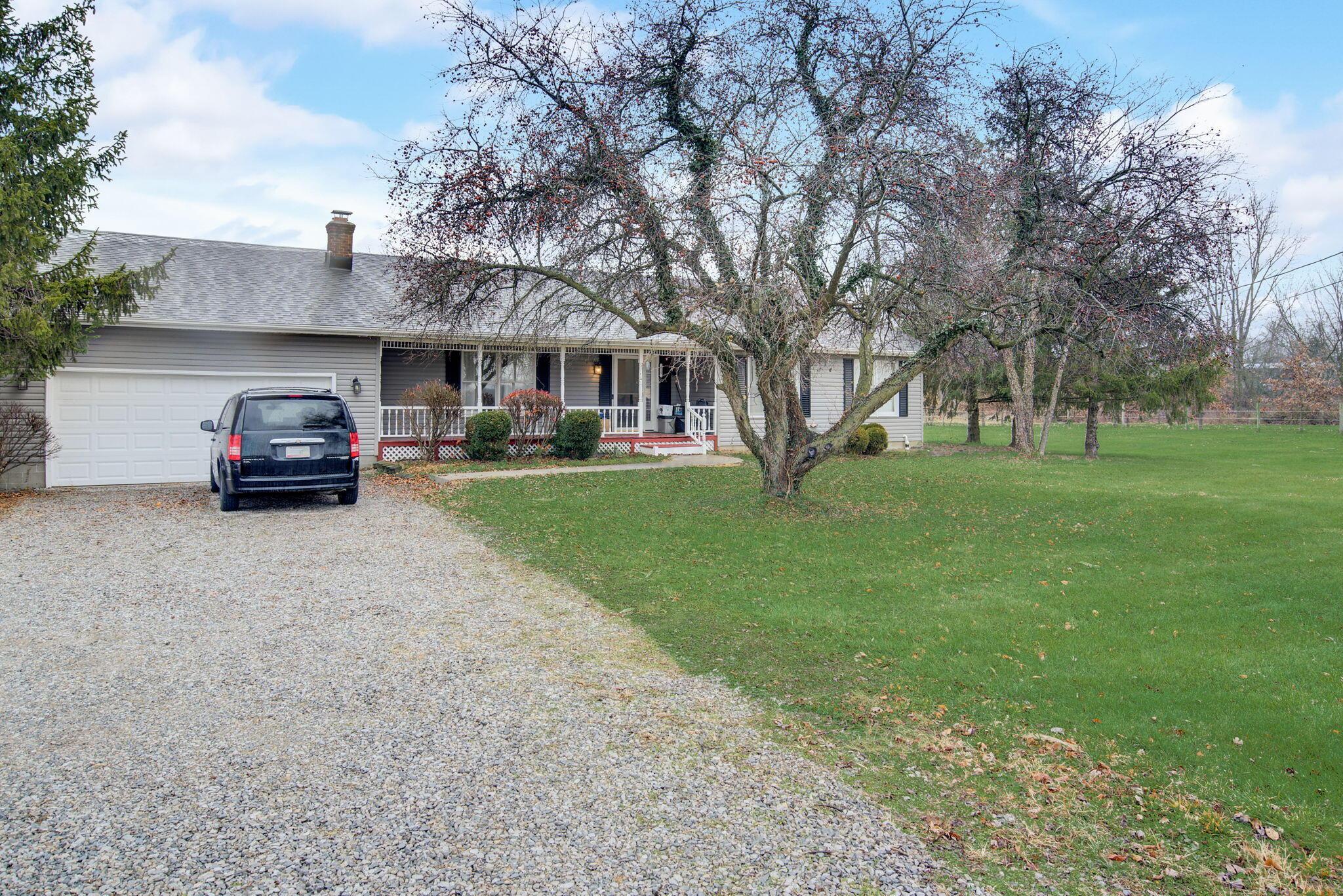 615 S Section Line Road Property Photo 2