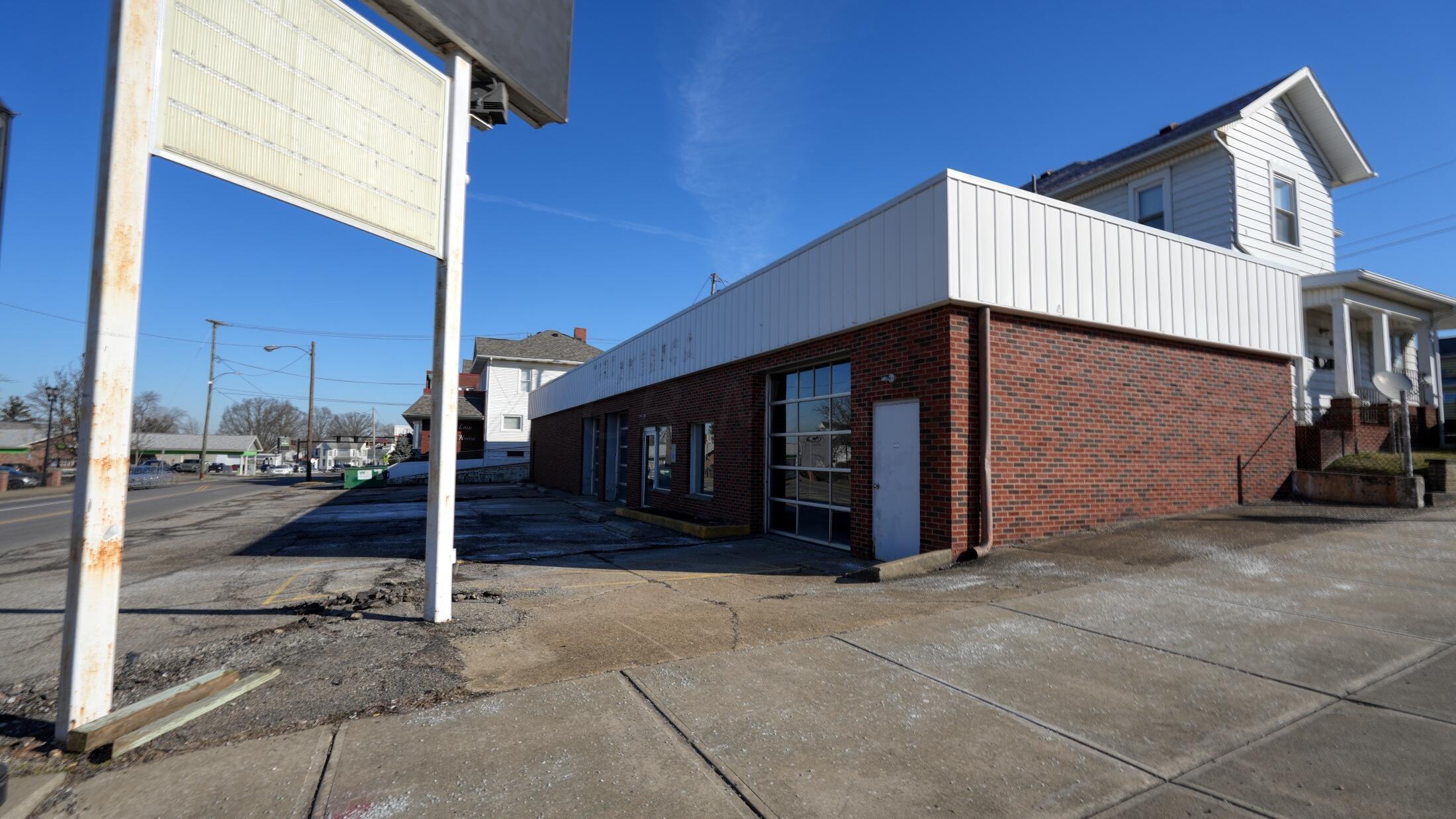 1105 Wheeling Avenue Property Photo 4