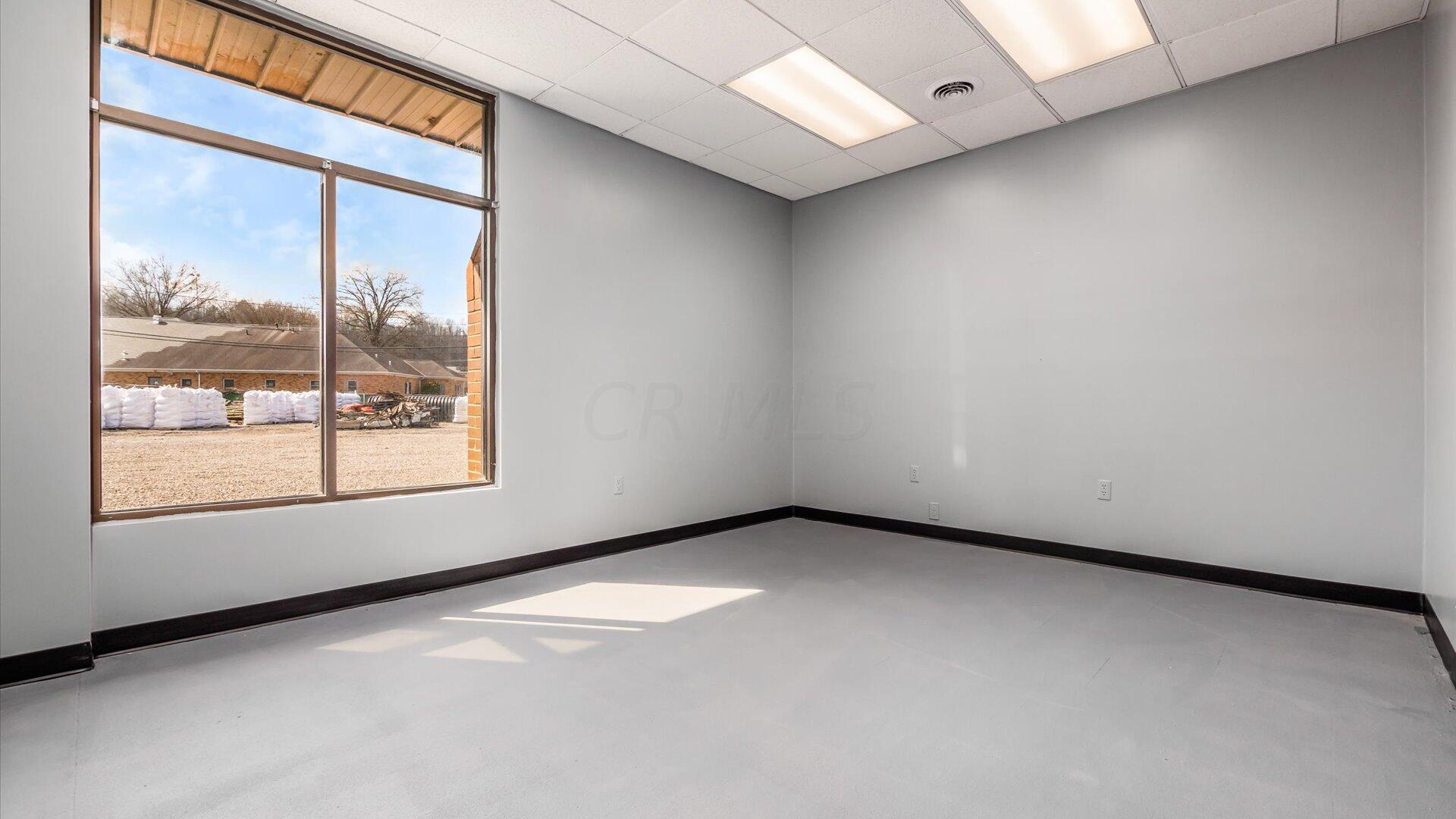 1101 Woodlawn Avenue Avenue Property Photo 15