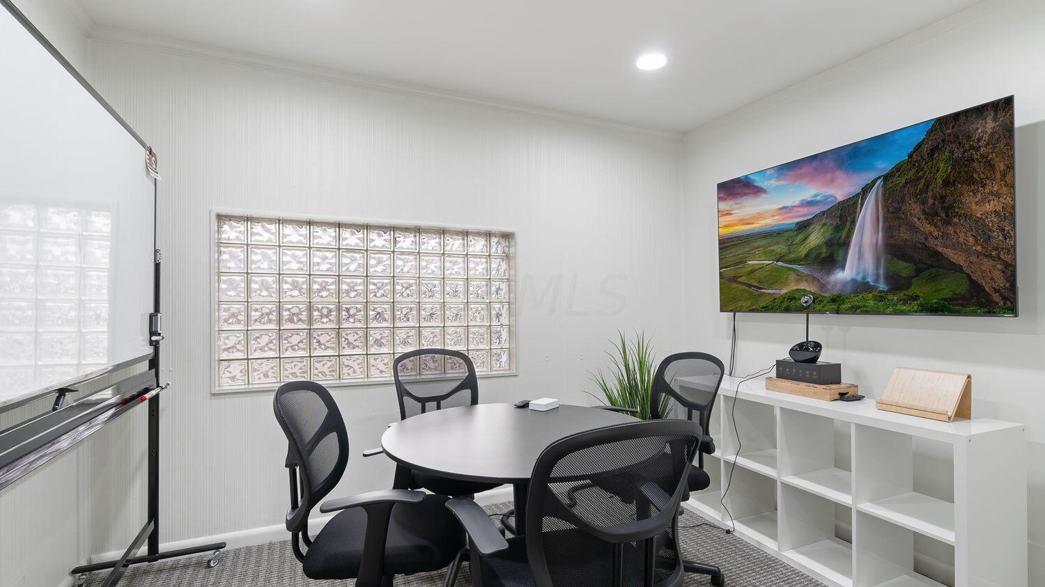 3474 N High Street Property Photo 13