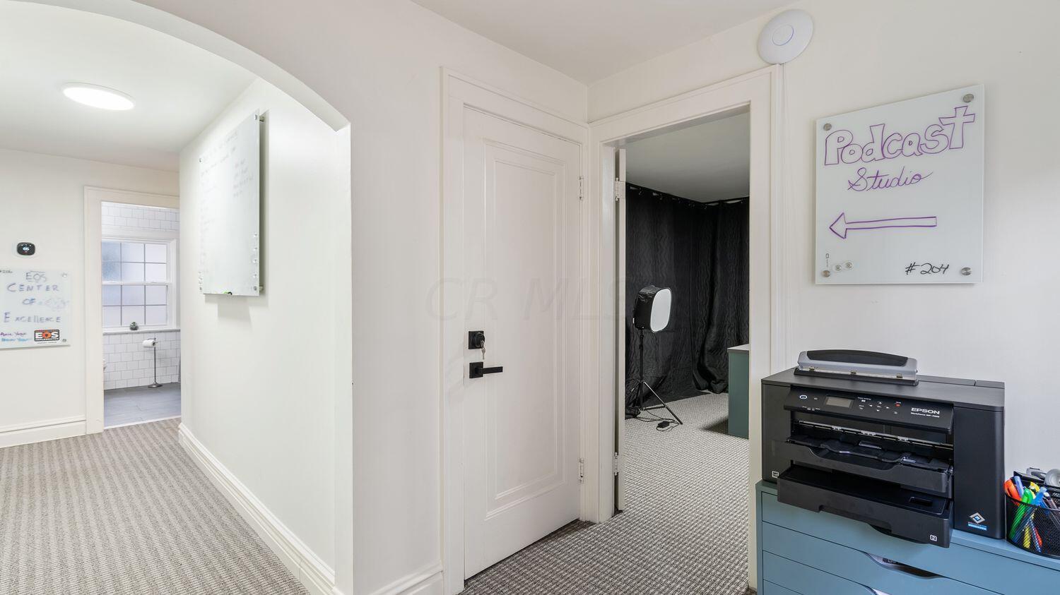 3474 N High Street Property Photo 22