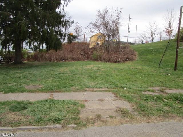 919 Orchard Street Property Photo 6