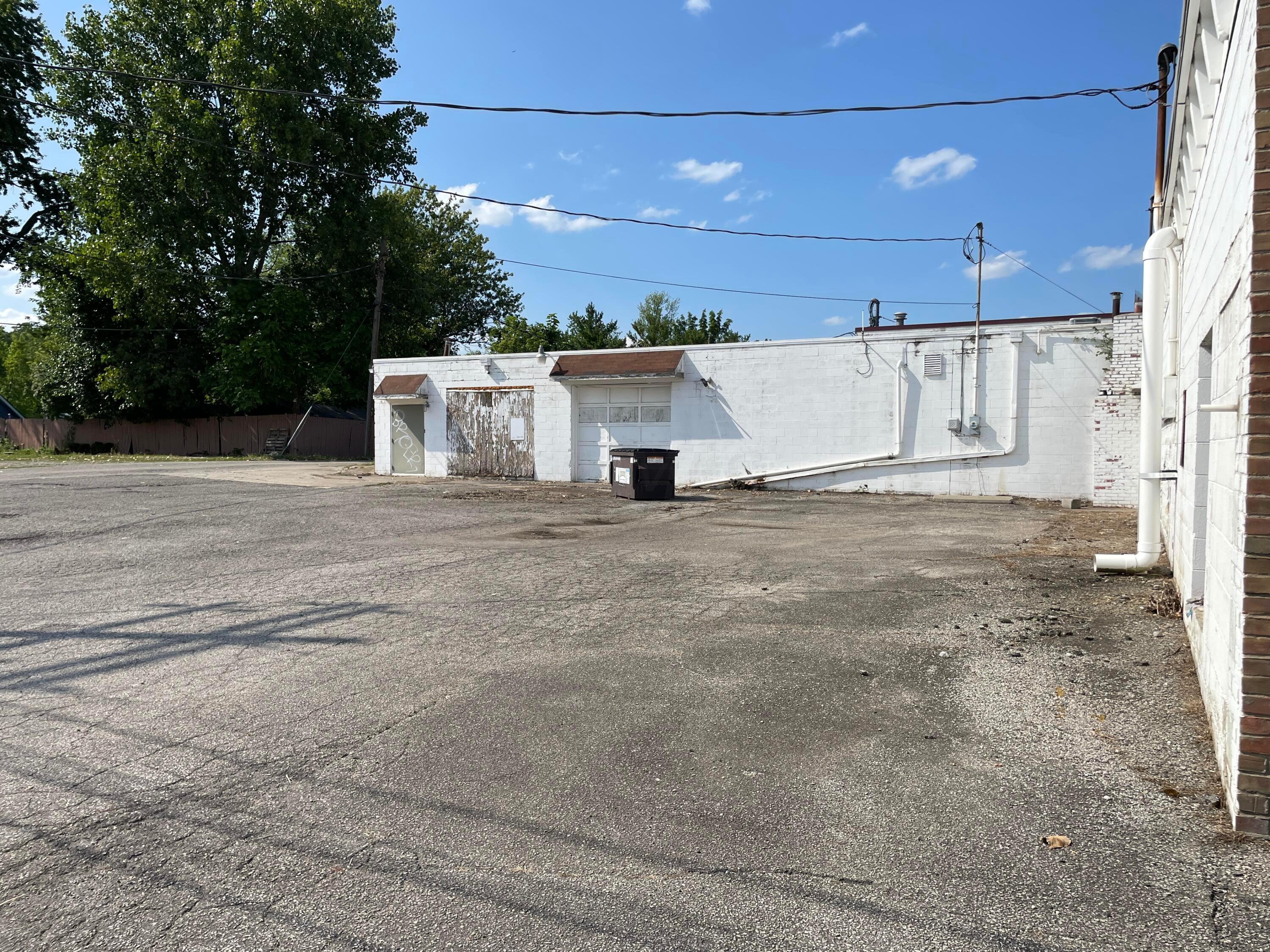 268 S Sandusky Street Property Photo 8