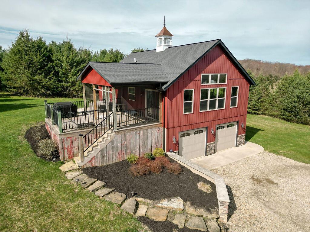 9478 Loches Road Property Photo