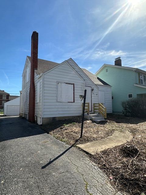 162 S Roys Avenue Property Photo 5