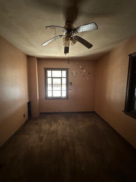 162 S Roys Avenue Property Photo 17