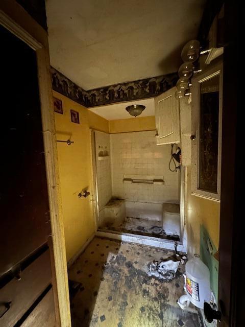162 S Roys Avenue Property Photo 20
