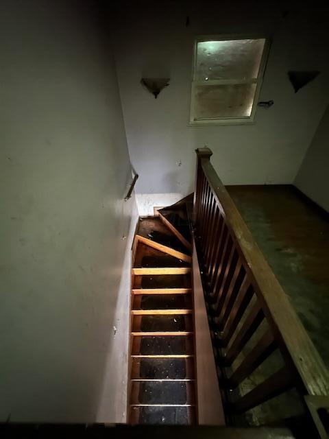 162 S Roys Avenue Property Photo 35