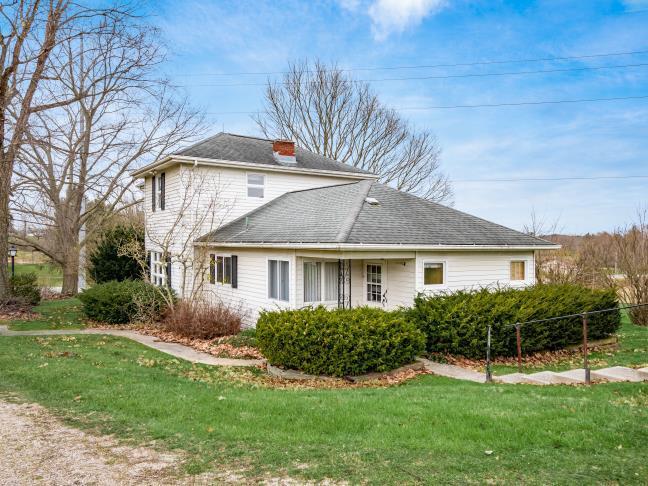 5185 Linnville Road Property Photo 8