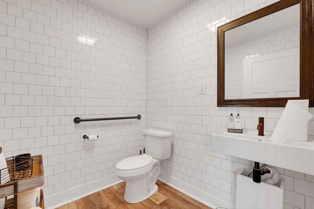 1222 Parsons Avenue, 1220 Property Photo 8