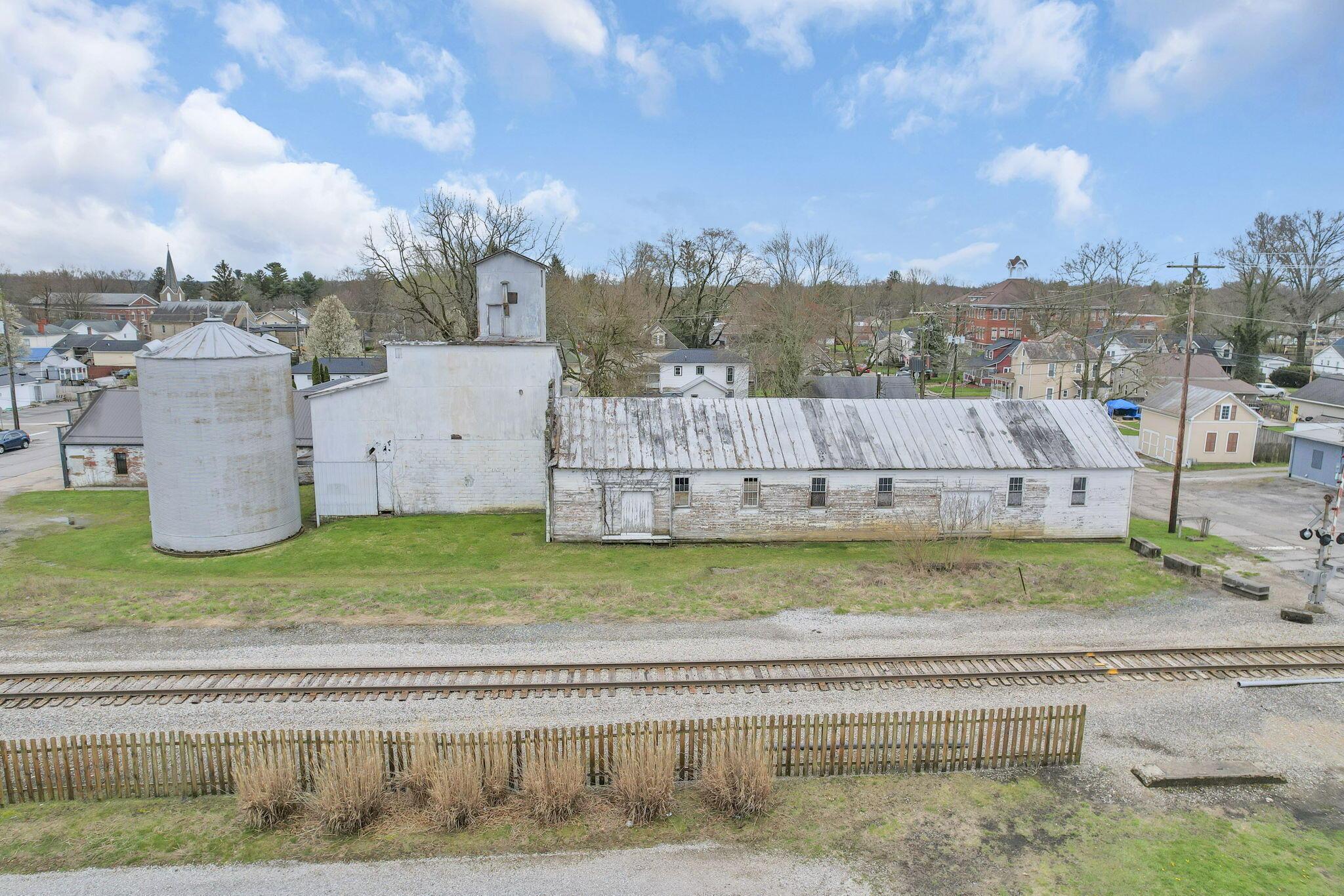 327 Wood Street Property Photo
