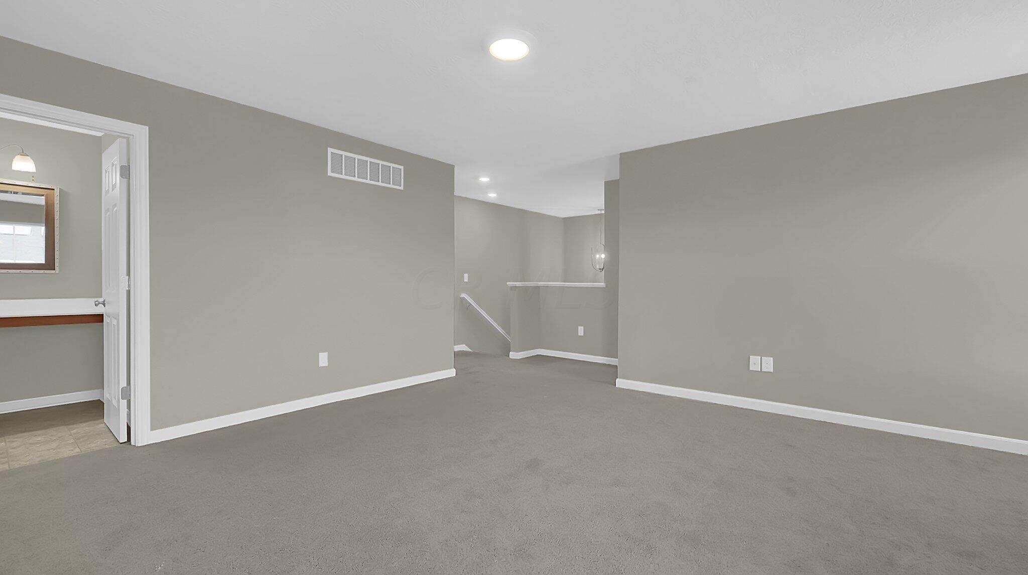 8083 Marilyn Road Property Photo 25