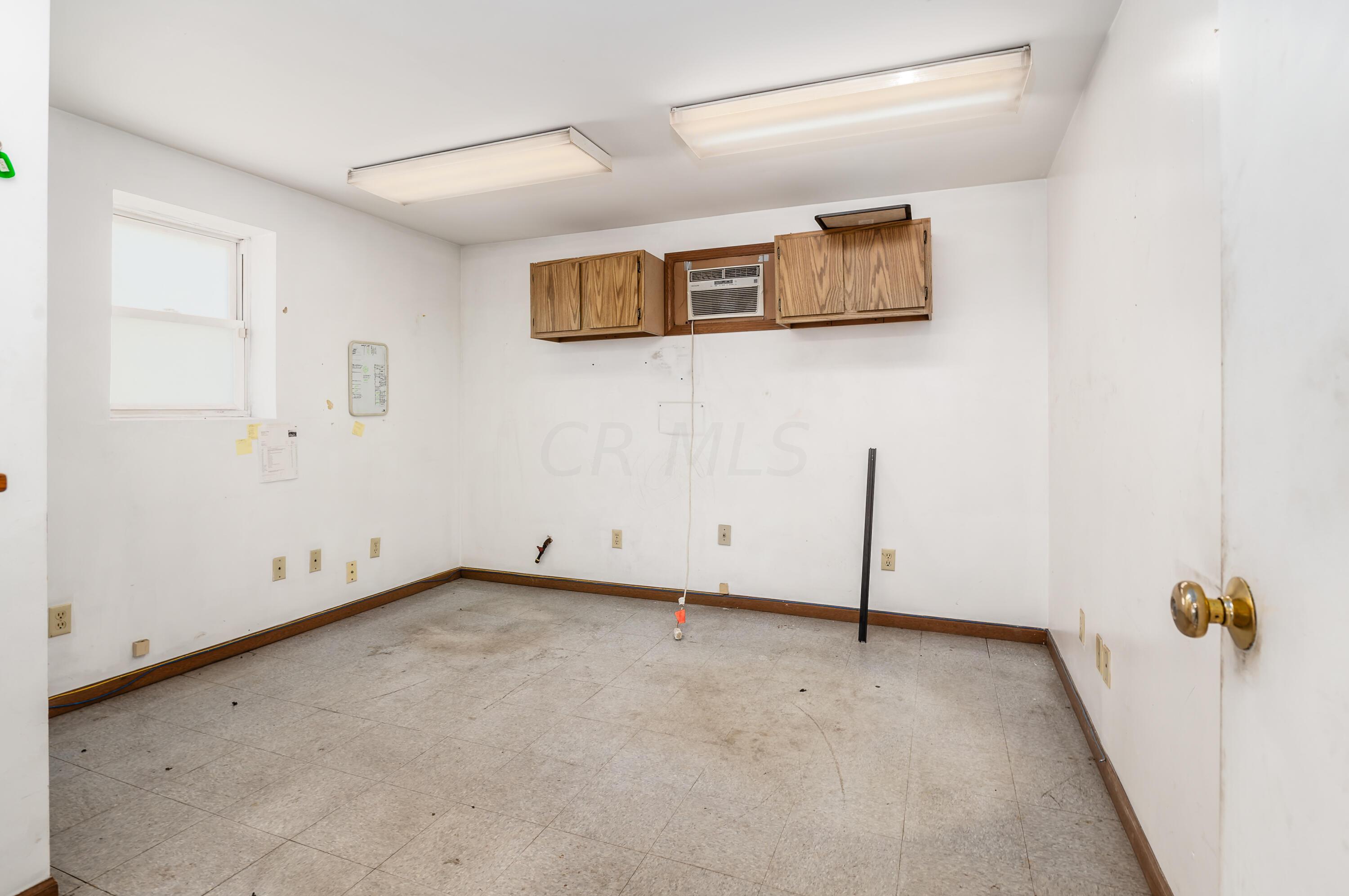 127 Basin Street Property Photo 12
