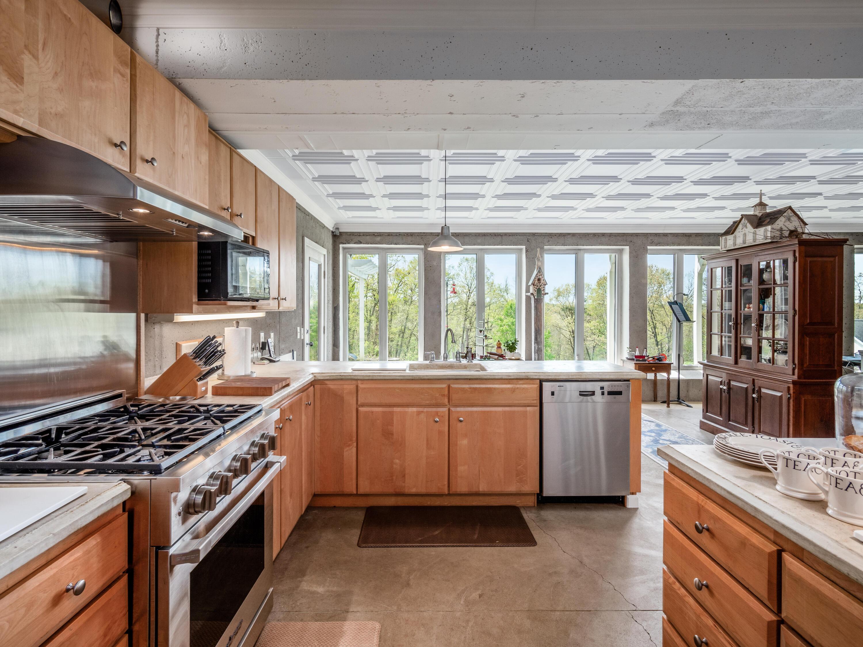 51795 Eaton Road Property Photo 12