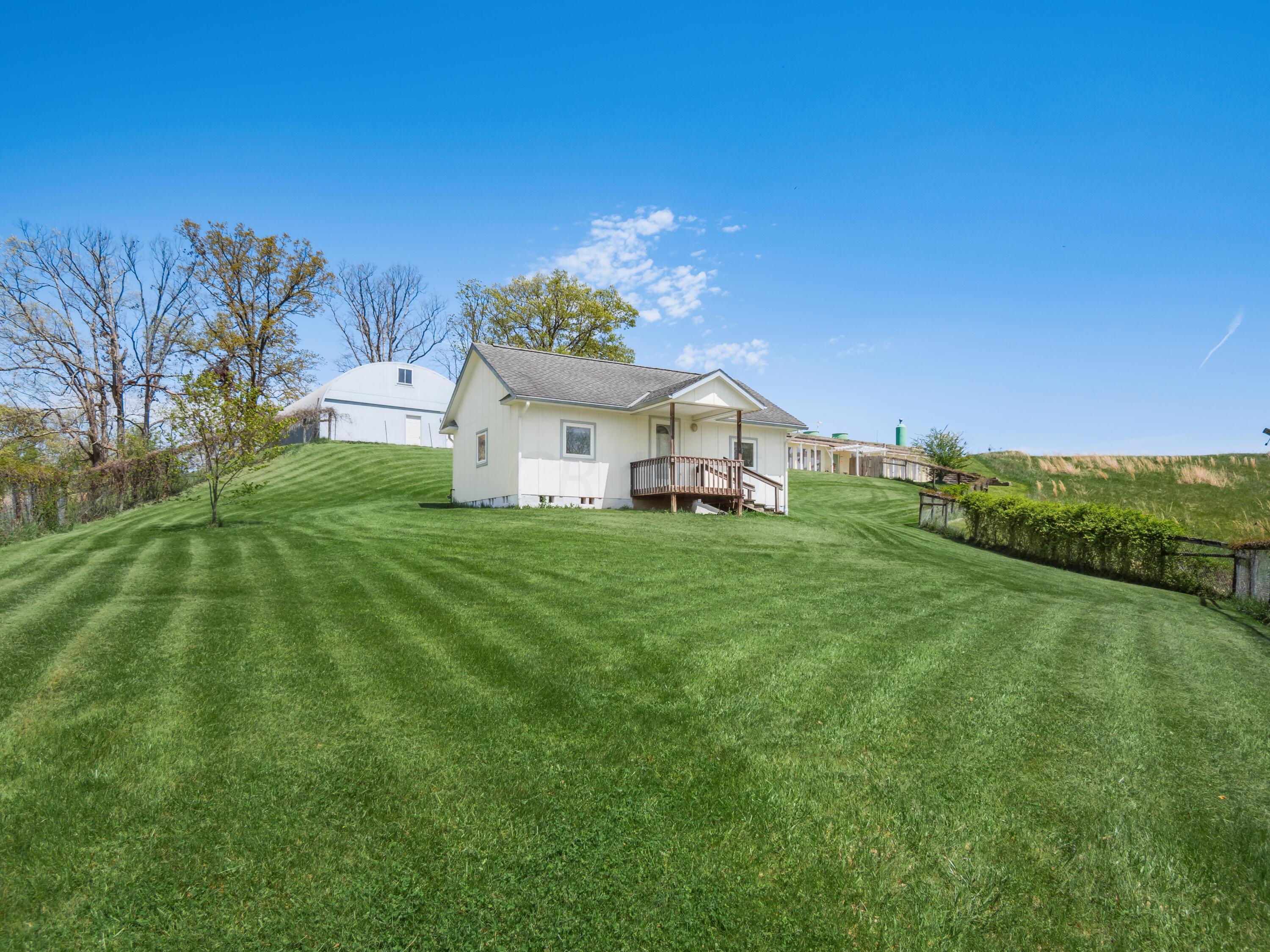 51795 Eaton Road Property Photo 57