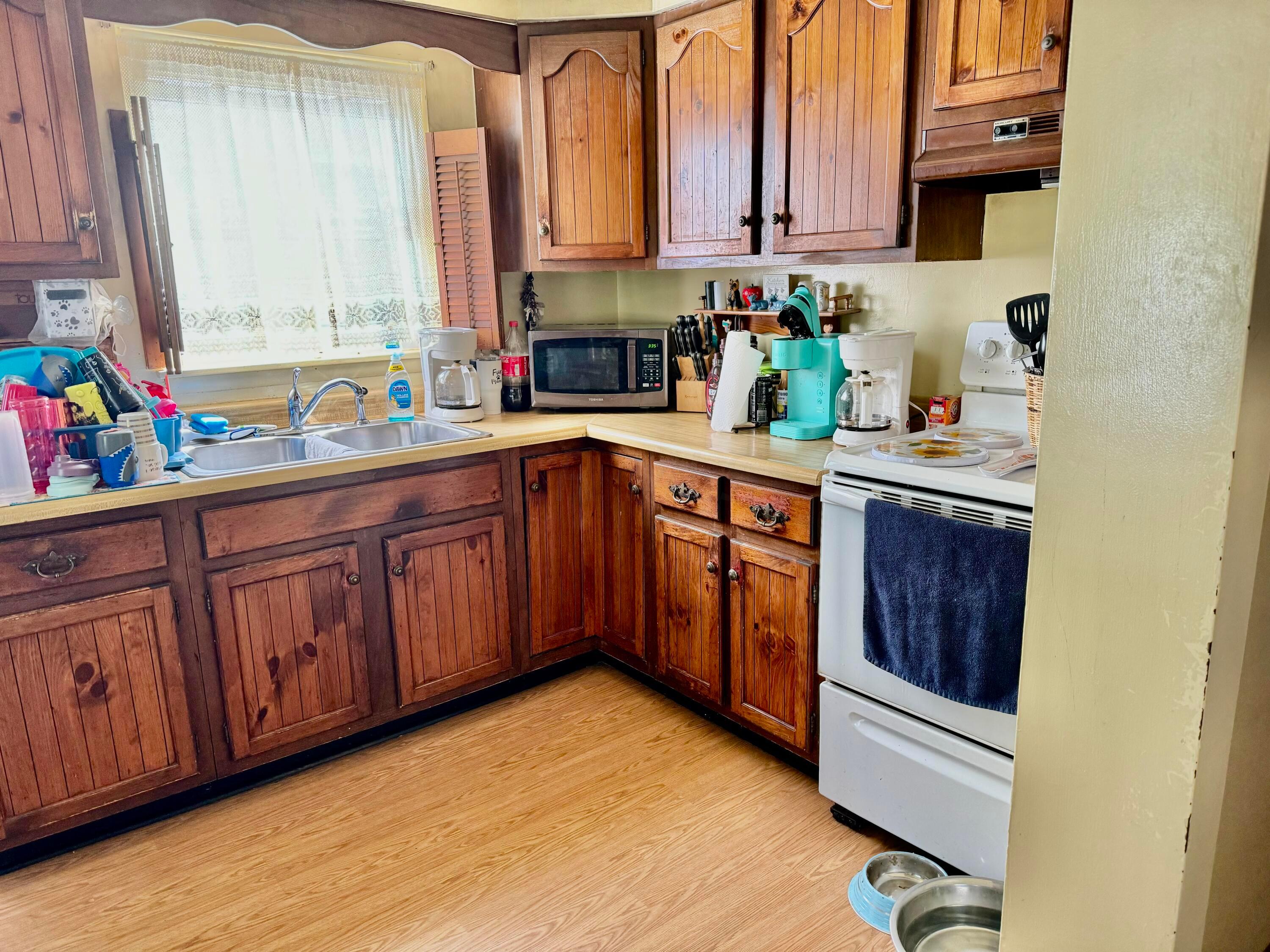 1294 E Fair Avenue Property Photo 8