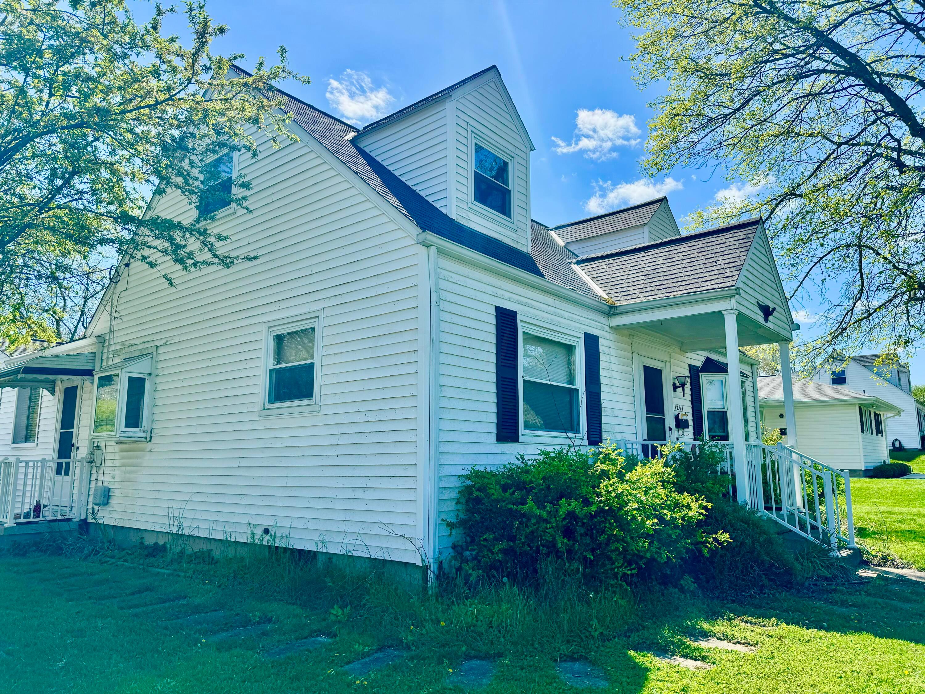 1294 E Fair Avenue Property Photo 23