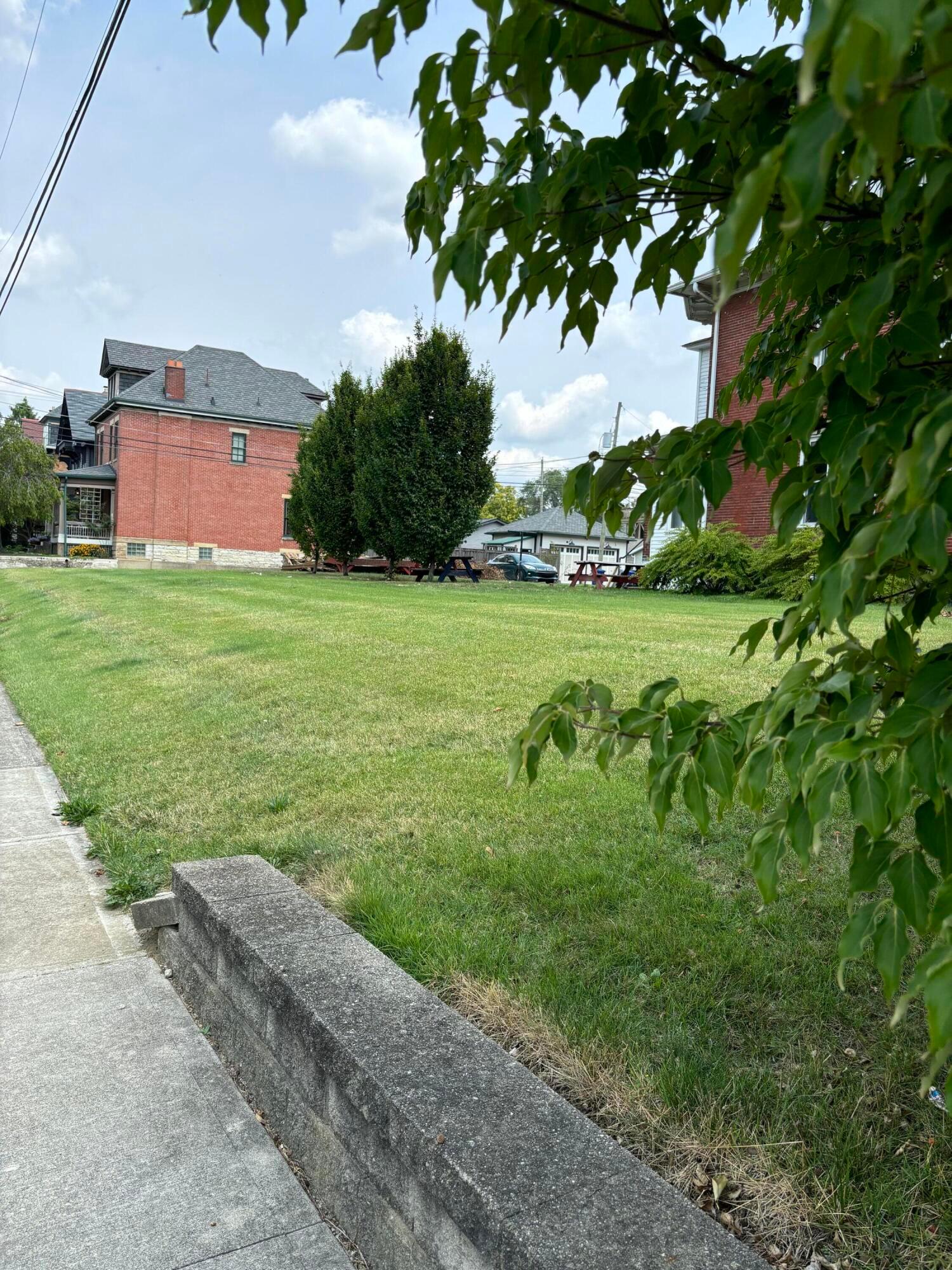 838 Bryden Road Property Photo 3
