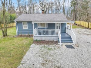 2781 Innis Road, C Property Photo 1