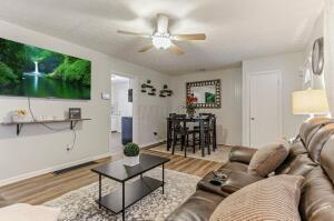 2781 Innis Road, C Property Photo 5