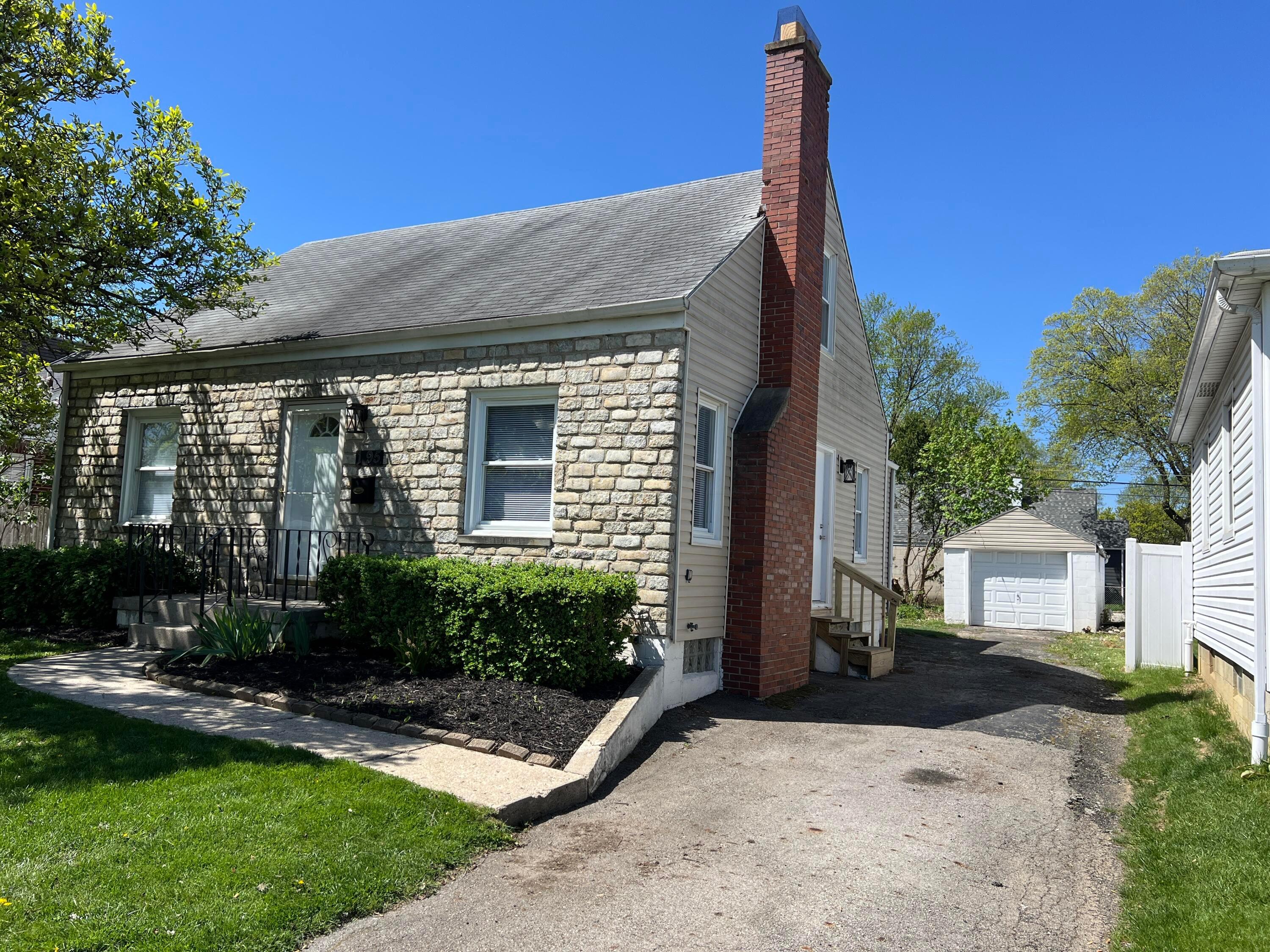 195 Letchworth Avenue Property Photo 1
