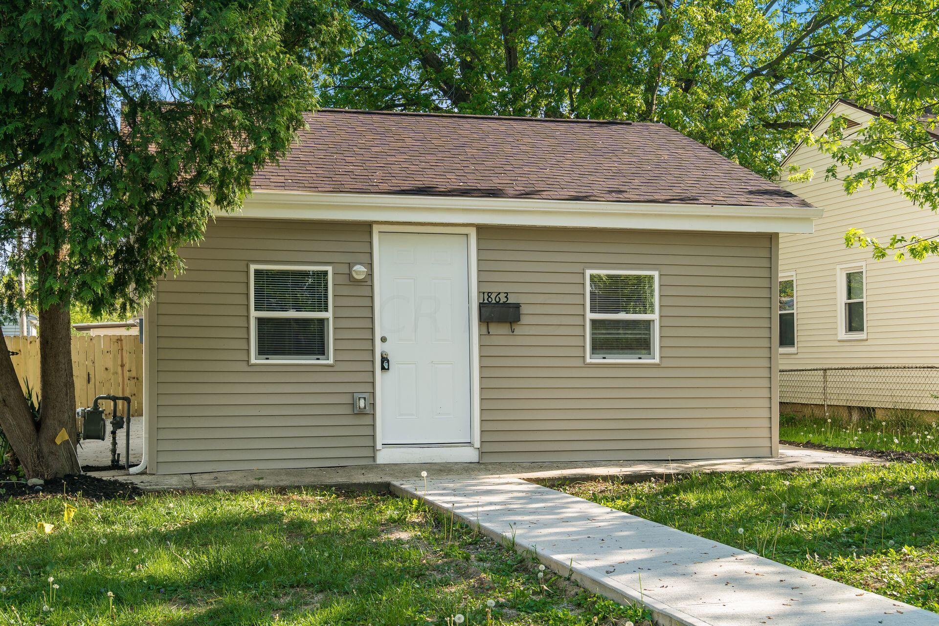 1863 Ward Road Property Photo 1