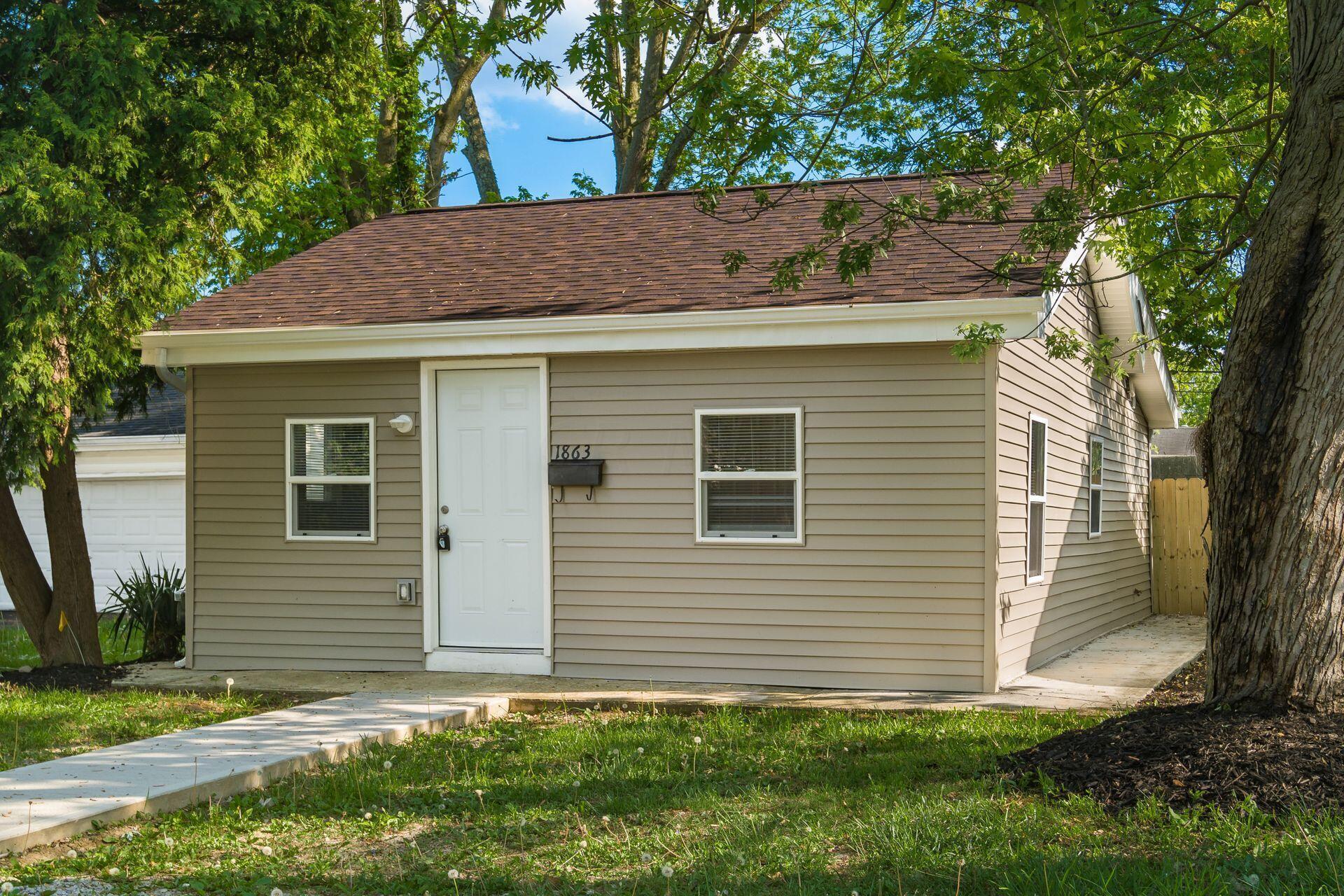 1863 Ward Road Property Photo 3