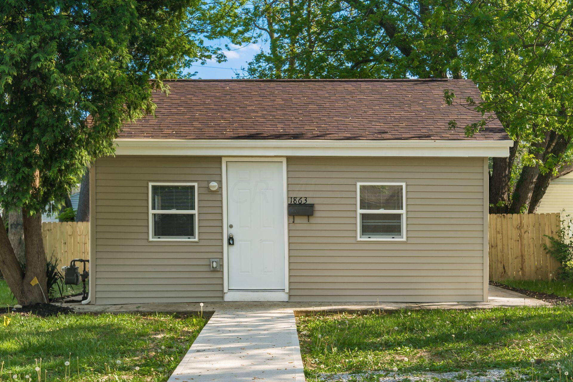 1863 Ward Road Property Photo 4