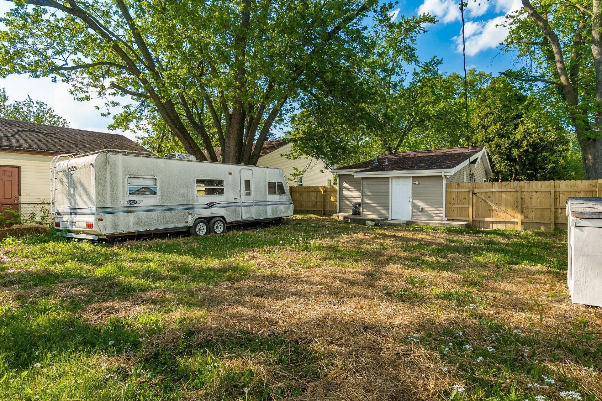 1863 Ward Road Property Photo 30