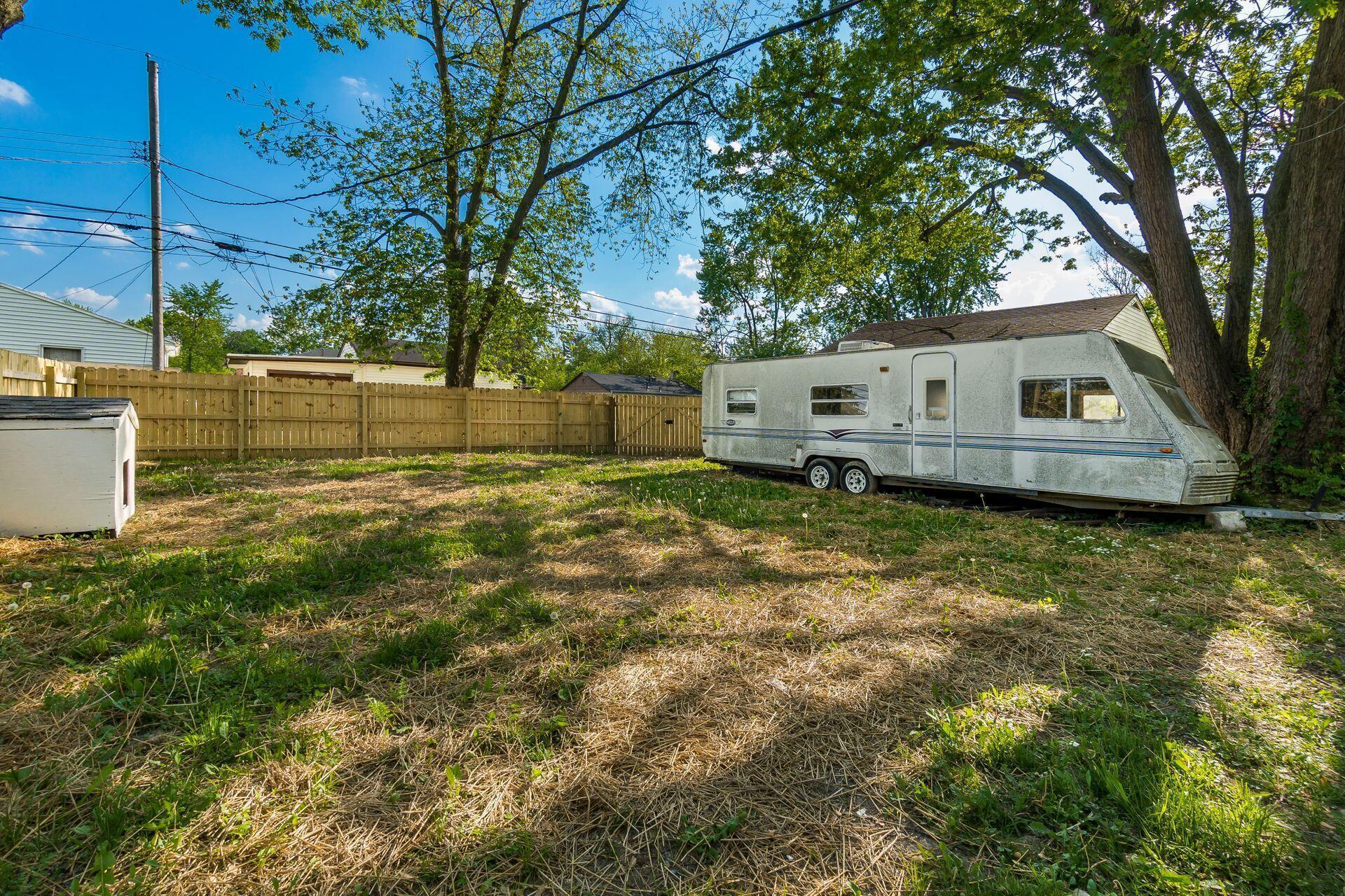 1863 Ward Road Property Photo 32