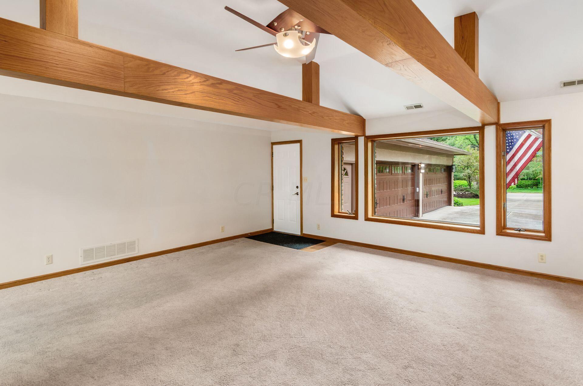 1030 Highland Drive Property Photo 10