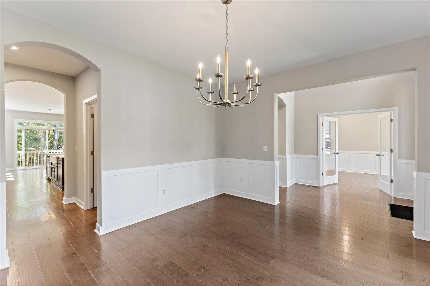 2574 Muirfield Drive Property Photo 16