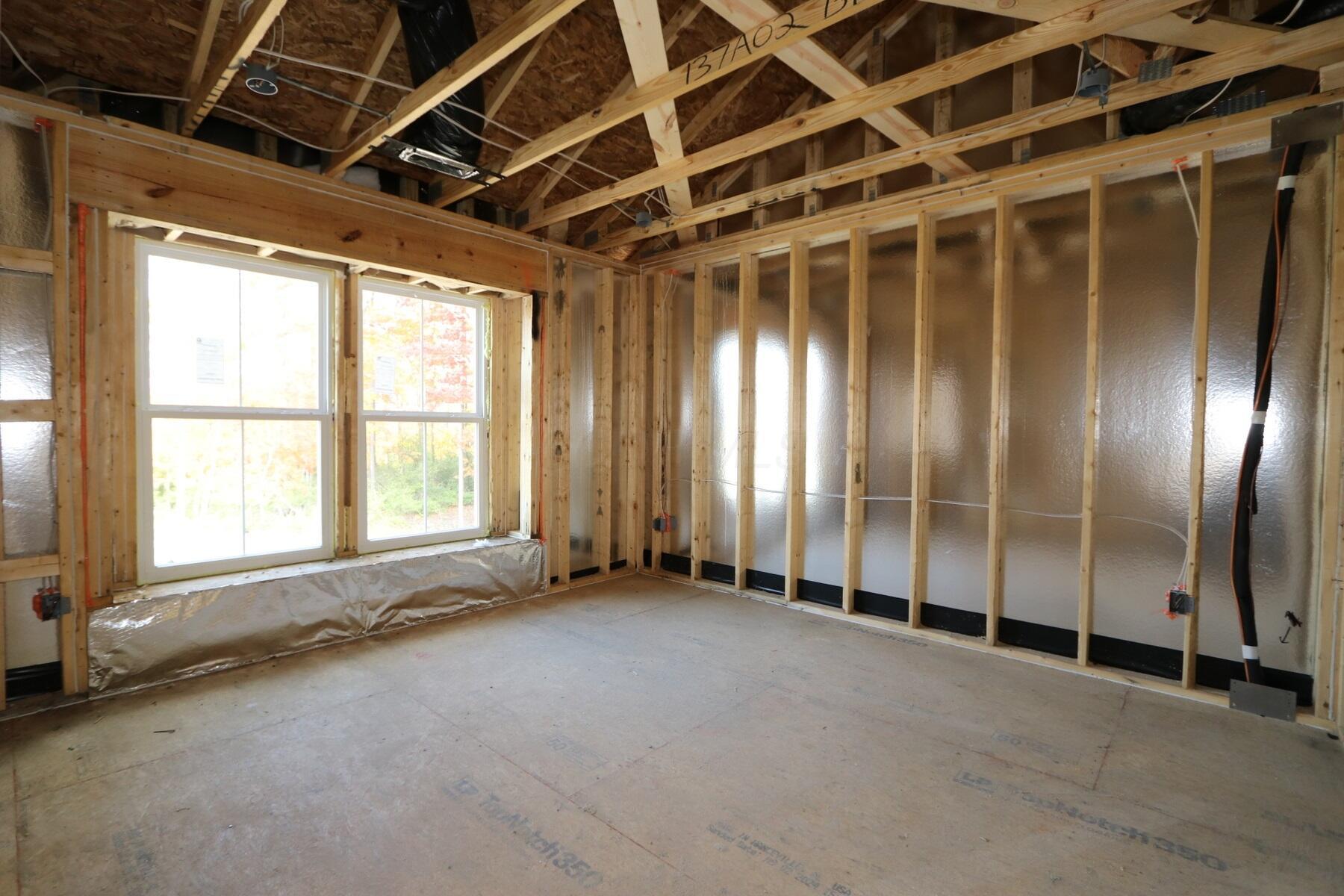 2574 Muirfield Drive Property Photo 17