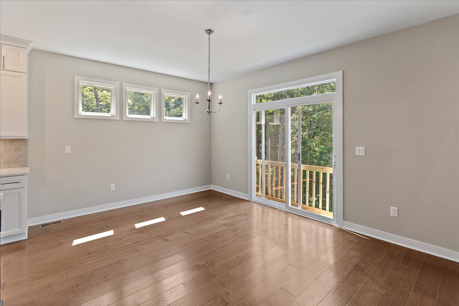2574 Muirfield Drive Property Photo 17