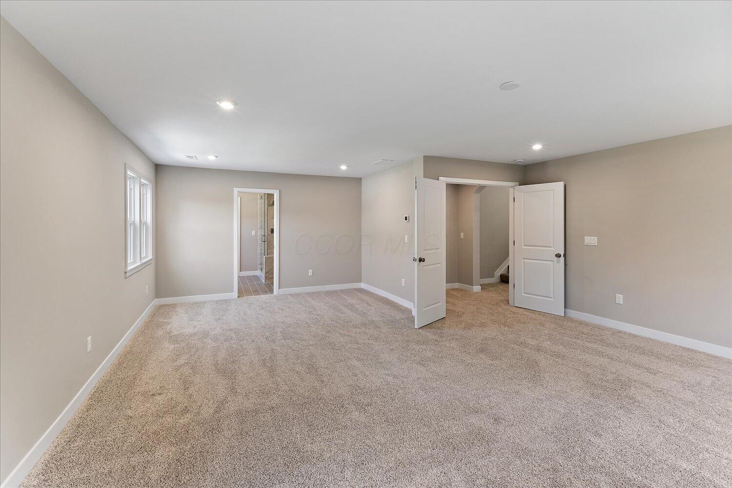 2574 Muirfield Drive Property Photo 19