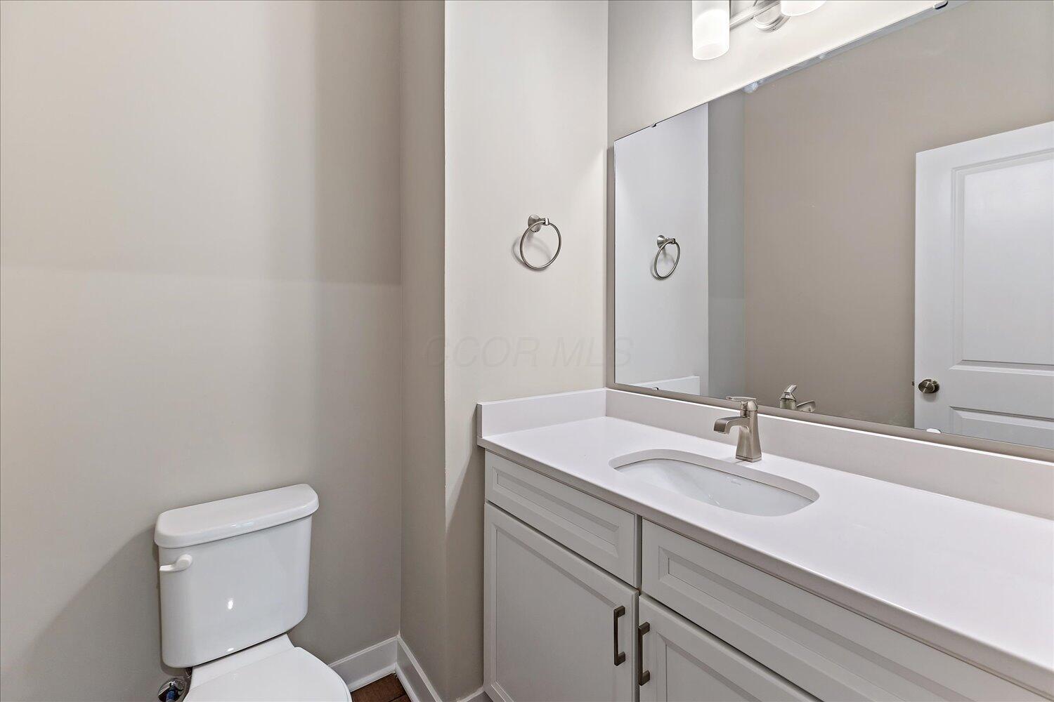 2574 Muirfield Drive Property Photo 30