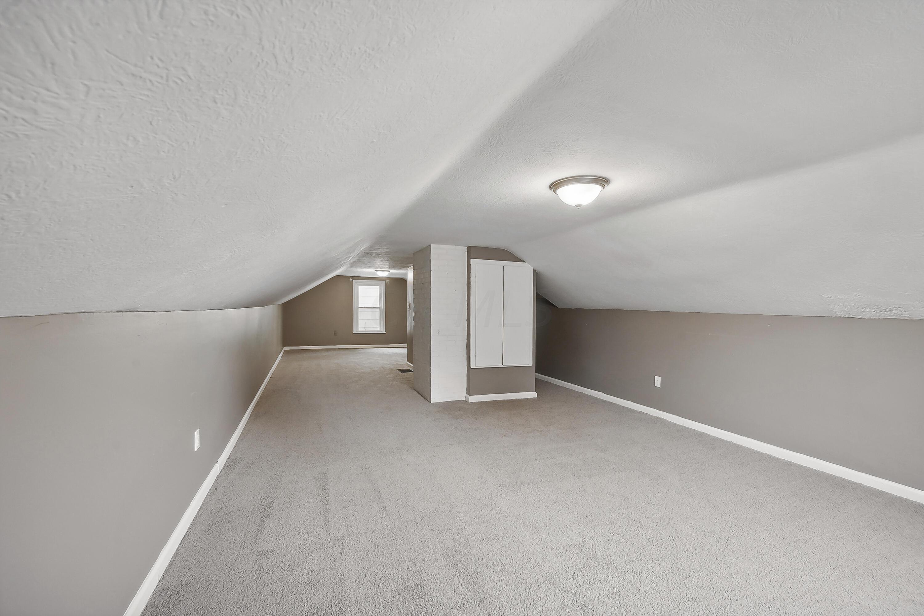 1519 E Hudson Street Property Photo 22