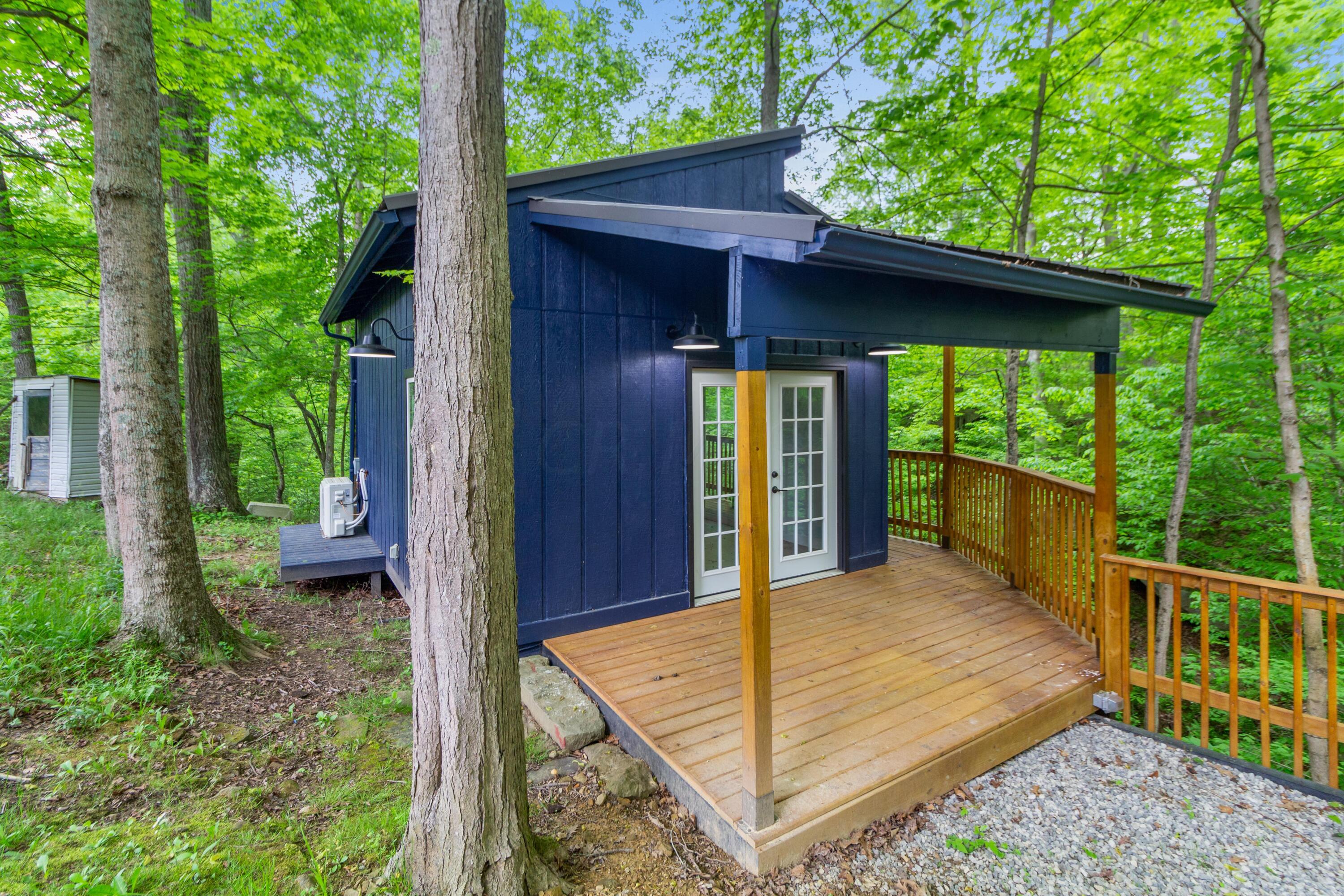 2500 Robert Kelly Road Property Photo 2