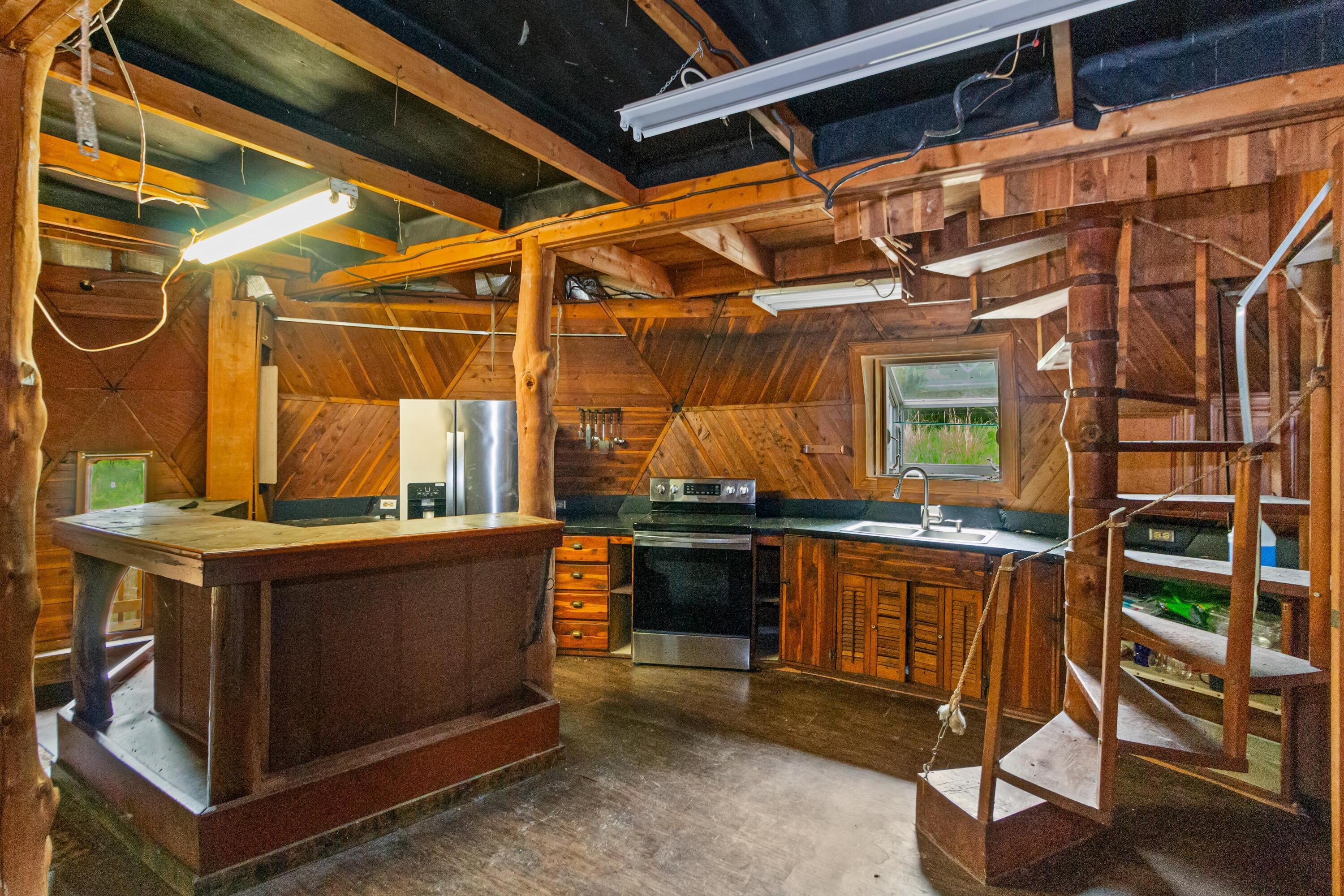 2500 Robert Kelly Road Property Photo 8