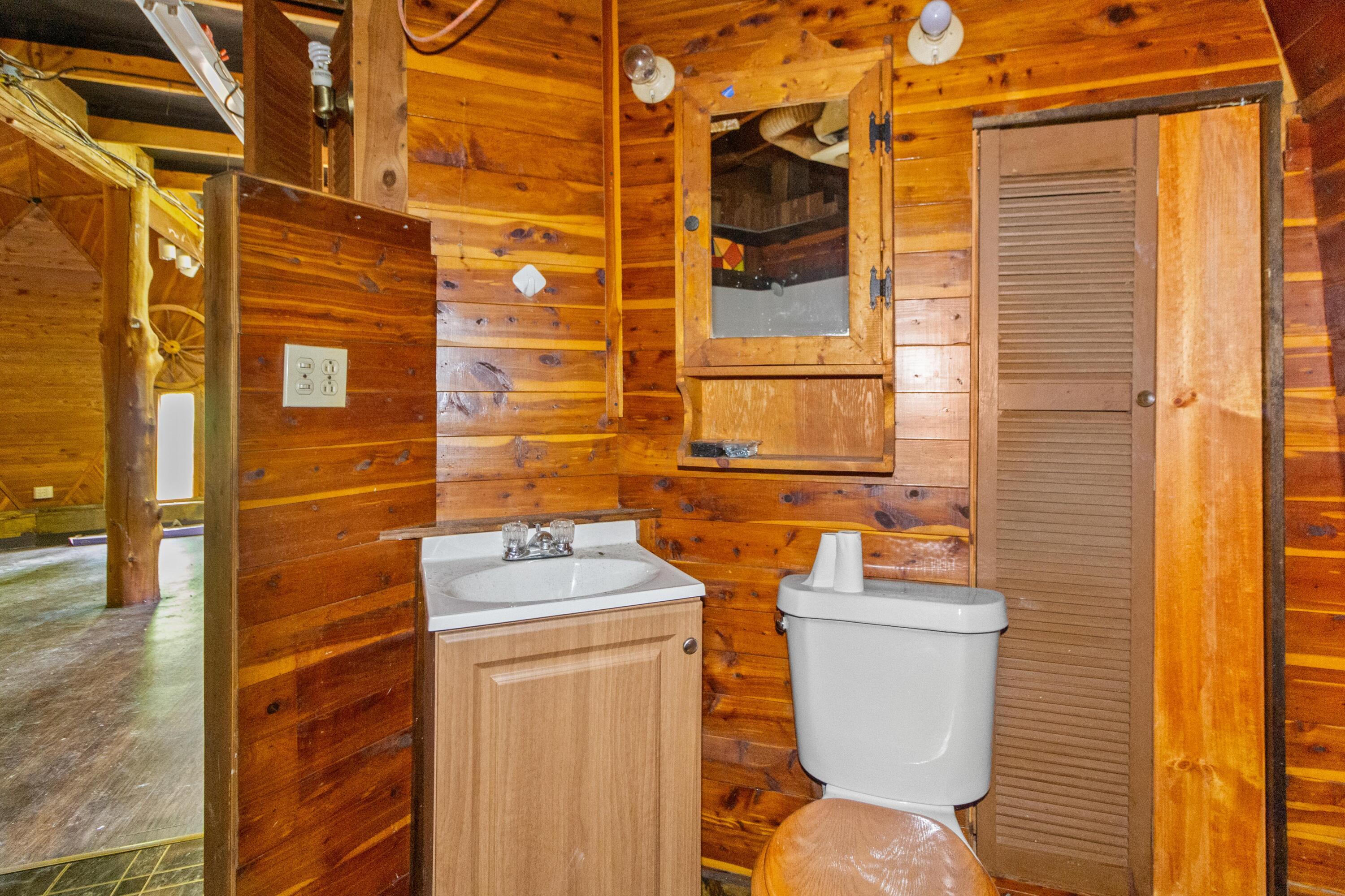 2500 Robert Kelly Road Property Photo 11