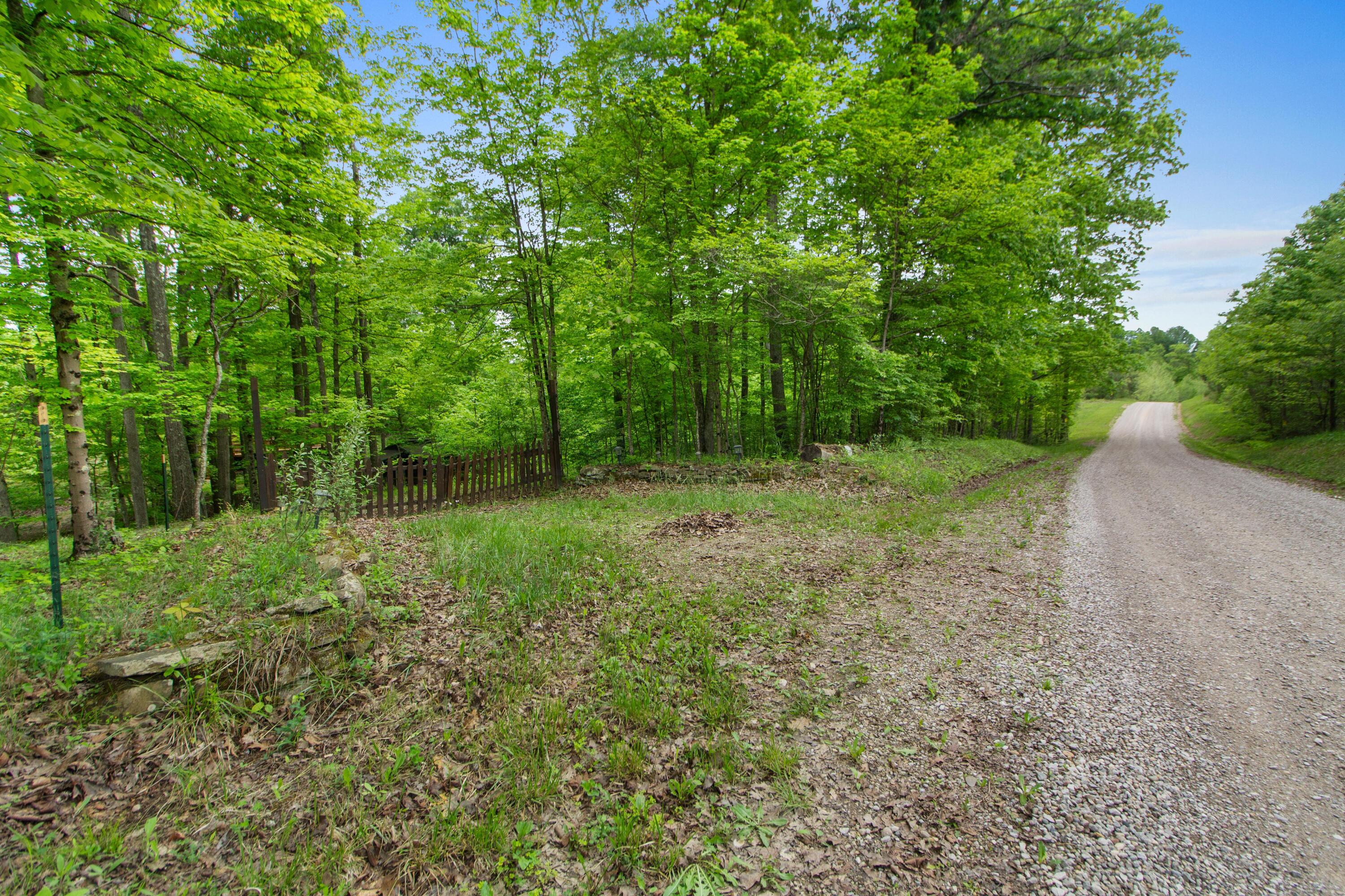 2500 Robert Kelly Road Property Photo 34