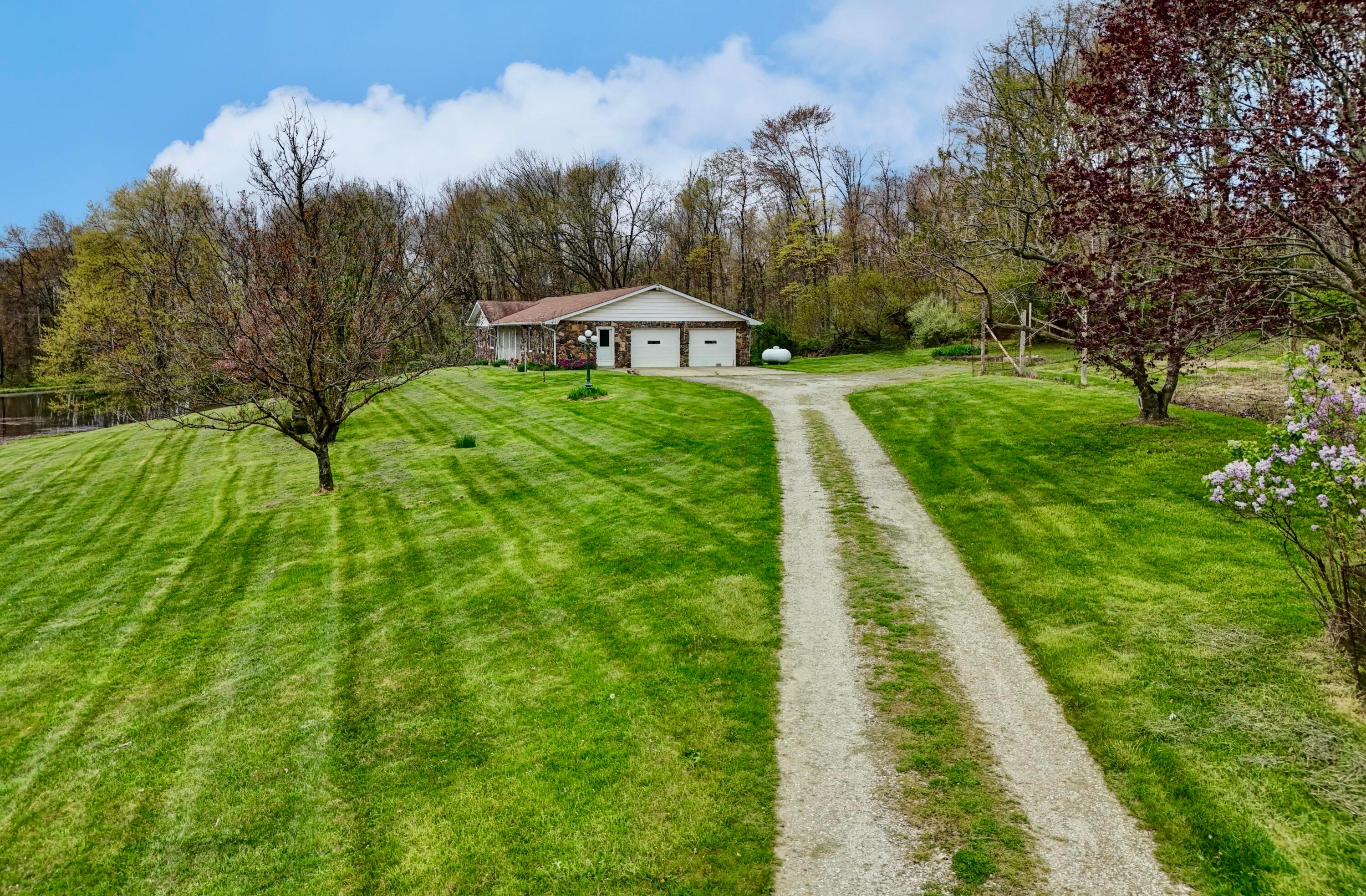 18021 Turkey Ridge Road Property Photo 10