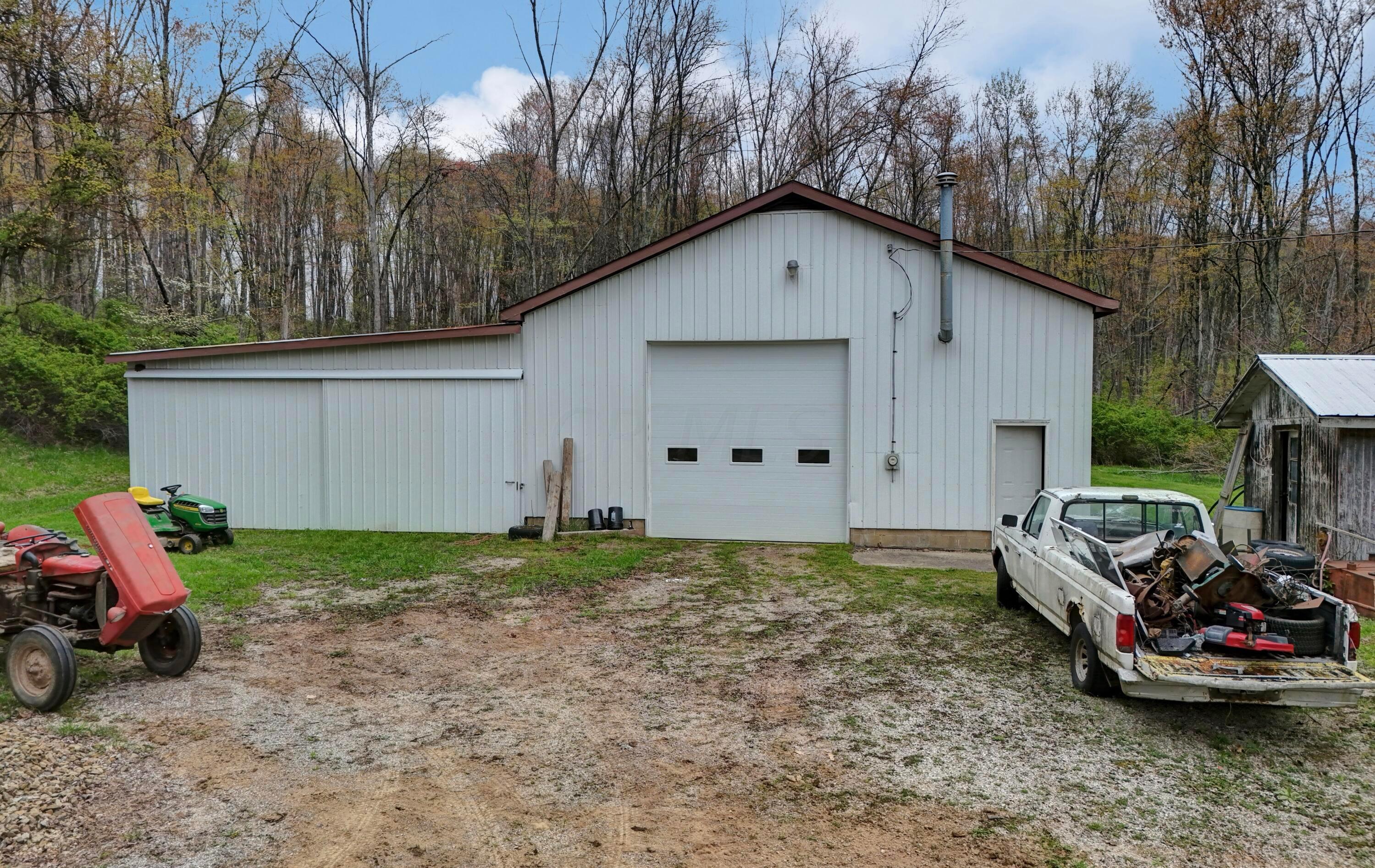 18021 Turkey Ridge Road Property Photo 13