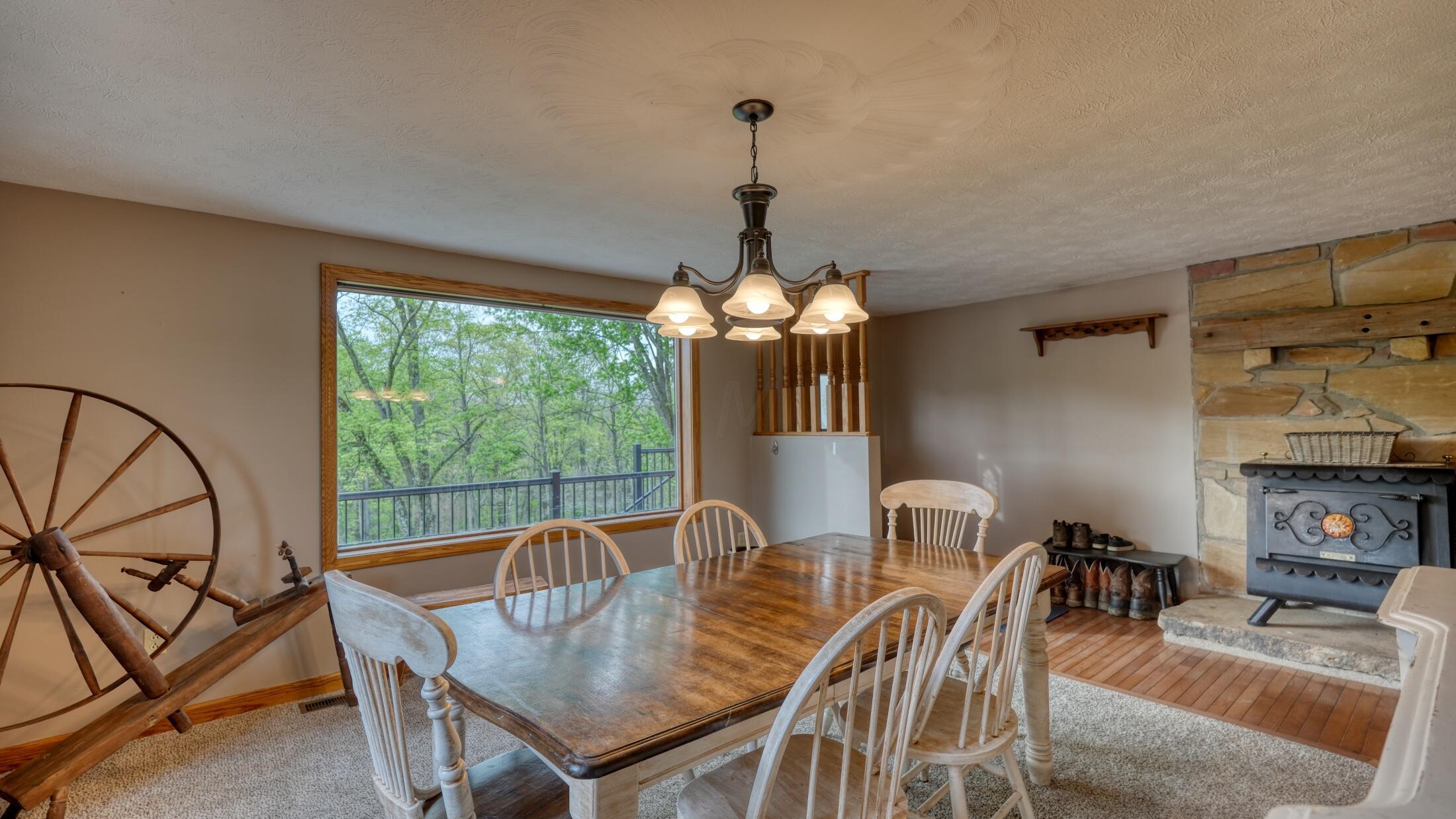 18847 Sugartree Road Property Photo 8