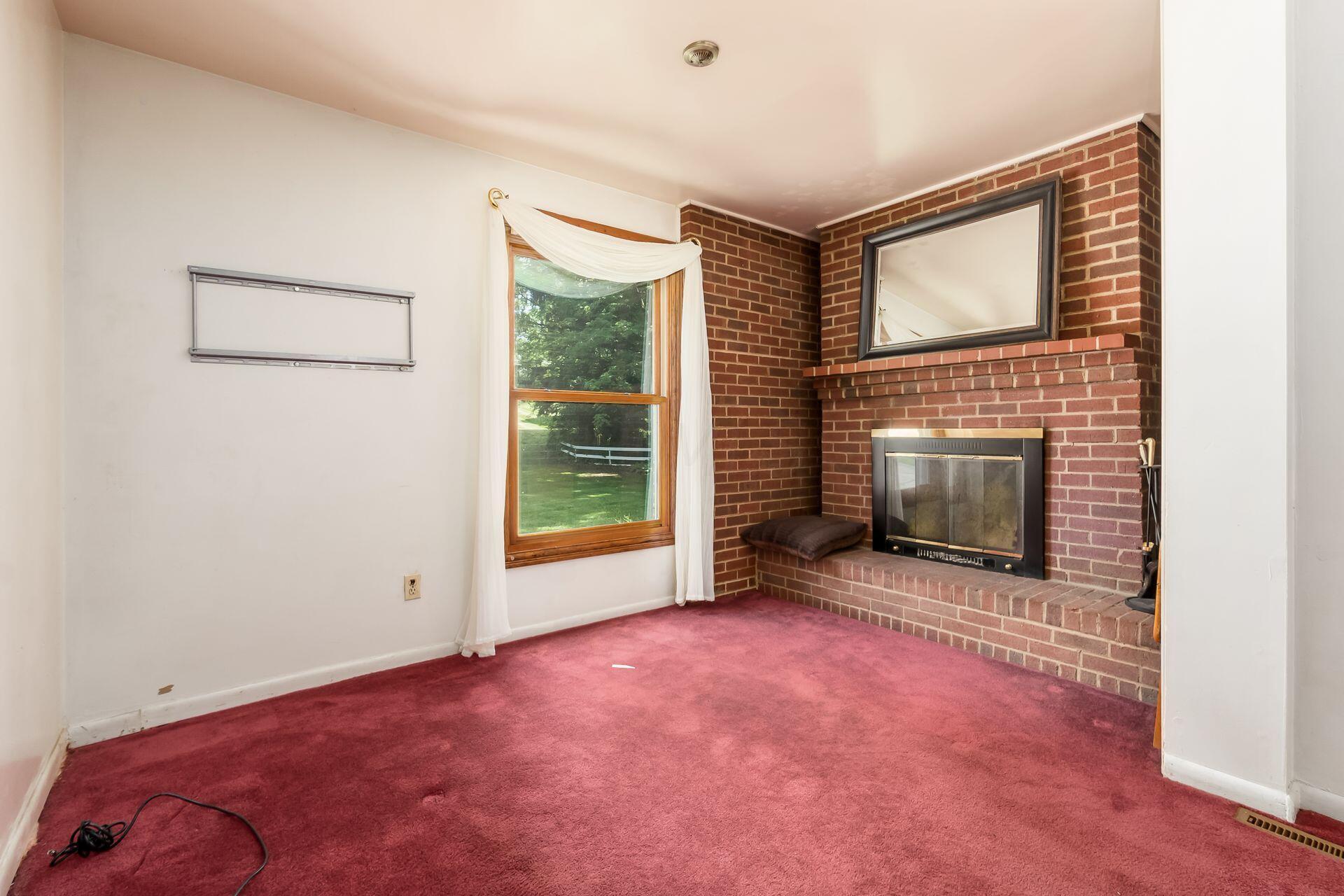 4165 Sunbury Road Property Photo 14