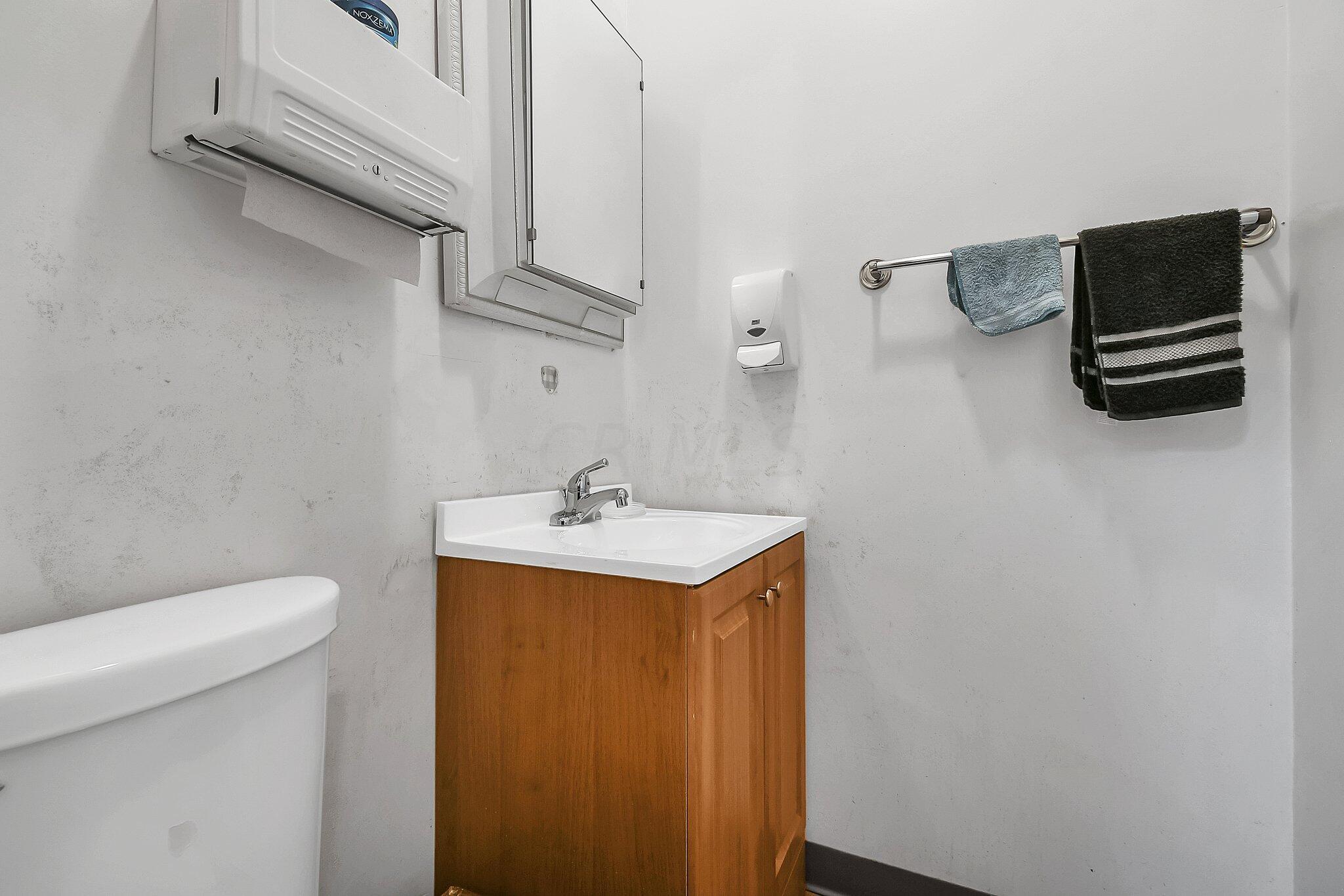 1182 N 6th Street Property Photo 6
