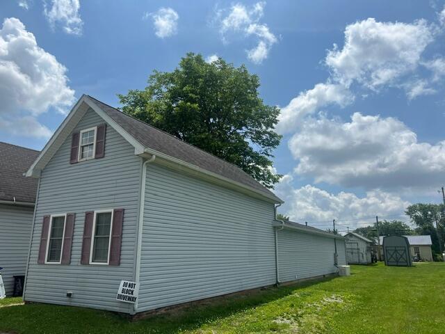 980 Akron Street Property Photo 2